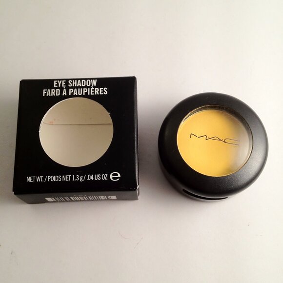 2 MAC shadows CHROME YELLOW & RULE NIB Matte - Picture 4 of 6